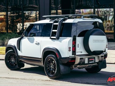 Used 2022 Land Rover Defender 90 X-Dynamic S image 53