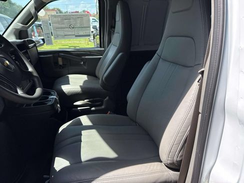 New 2026 Chevrolet Express 2500 Extended w/ Safety Package RWD image 7