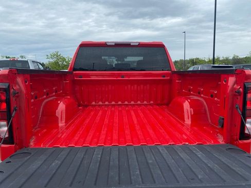 Used 2023 GMC Sierra 1500 Elevation AWD/4WD image 12