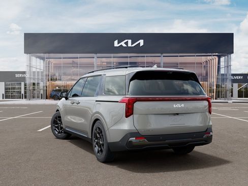 New 2026 Kia Carnival SX w/ SX Dark Edition Package FWD image 4