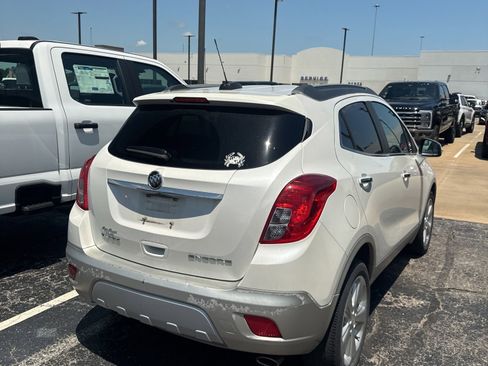 Used 2015 Buick Encore Convenience FWD image 3