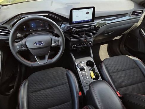 Used 2025 Ford Escape ST-Line FWD image 12