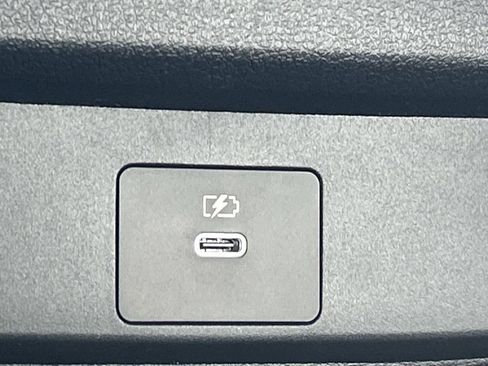 New 2026 Nissan Sentra SR w/ SR Premium Package FWD image 21