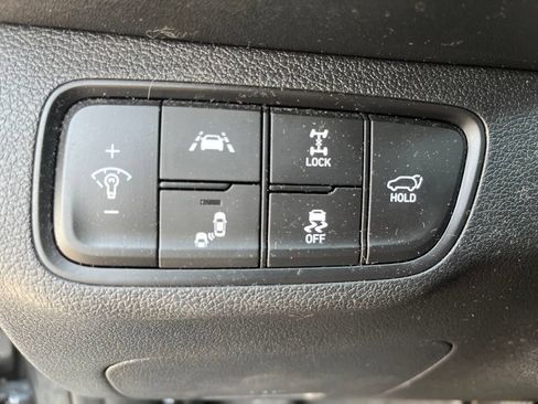 Used 2020 Hyundai Santa Fe Limited AWD/4WD image 8