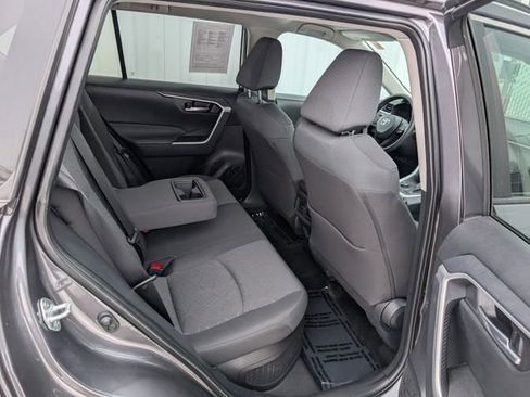 Used 2025 Toyota RAV4 XLE image 26