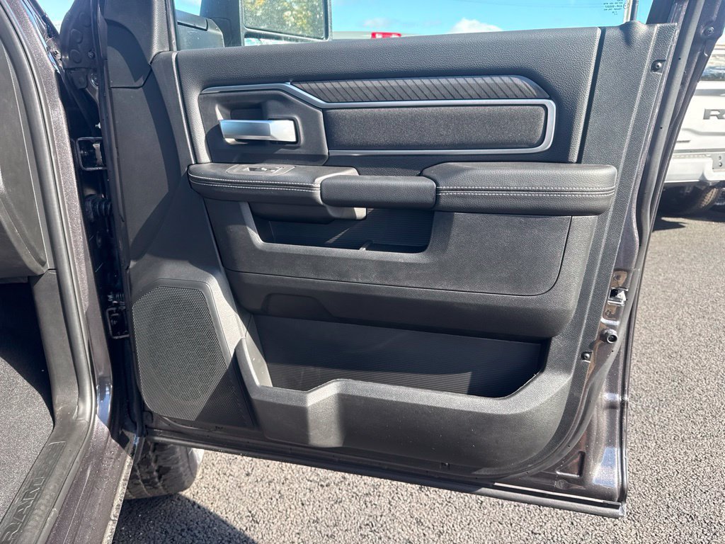 New 2027 RAM 2500 Big Horn AWD/4WD image 27