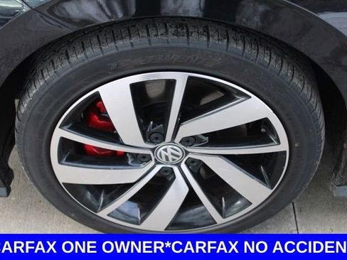 Used 2019 Volkswagen Jetta GLI image 10