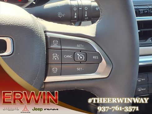 Used 2024 Jeep Compass Limited AWD/4WD image 25