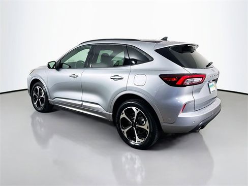 Used 2024 Ford Escape ST-Line Elite w/ Premium Technology Package image 7