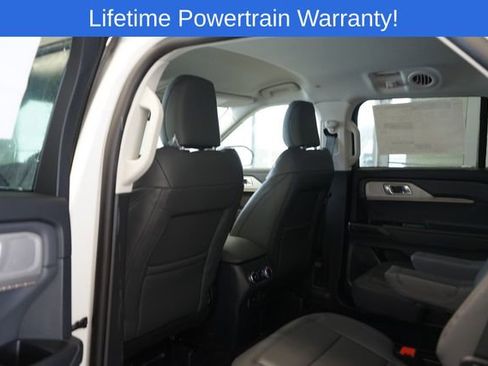 New 2026 Ford Explorer Active w/ Active Comfort Package image 30