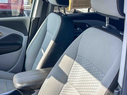 Used 2020 GMC Terrain SLE w/ LPO, Cargo Package FWD image 24