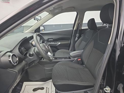 Used 2024 Nissan Kicks SV image 22
