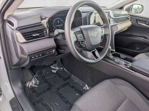Used 2026 Toyota Camry LE w/ Convenience Package FWD image 10