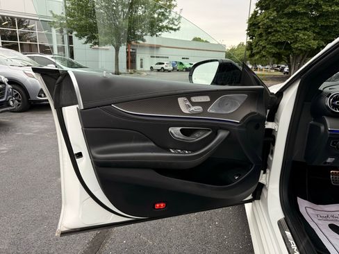Used 2022 Mercedes-Benz AMG GT 53 image 40