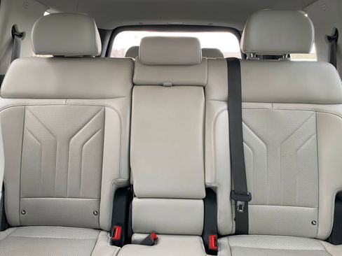 Used 2025 Hyundai Santa Fe SEL image 40