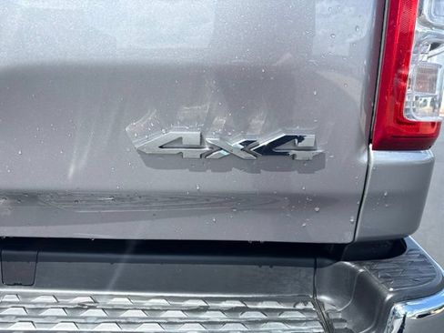 Used 2021 RAM 1500 Big Horn AWD/4WD image 10