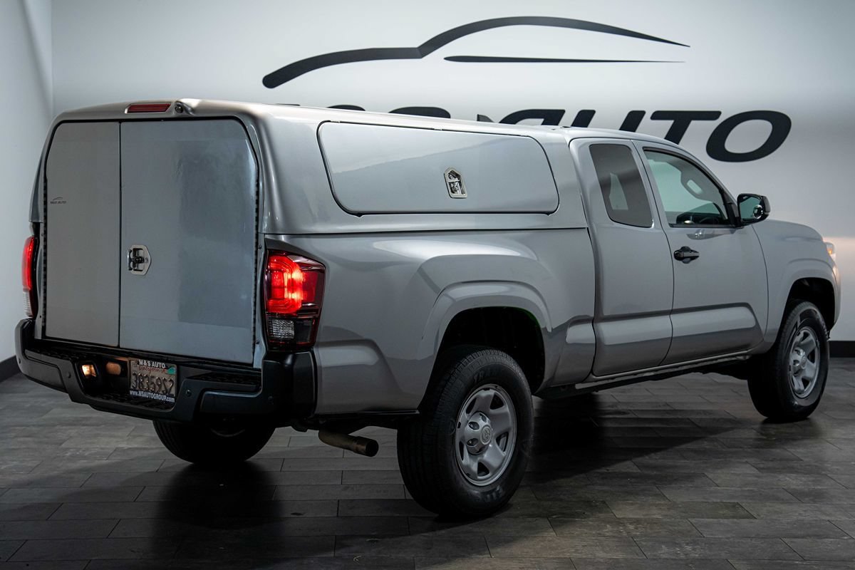 Used 2019 Toyota Tacoma SR RWD image 2