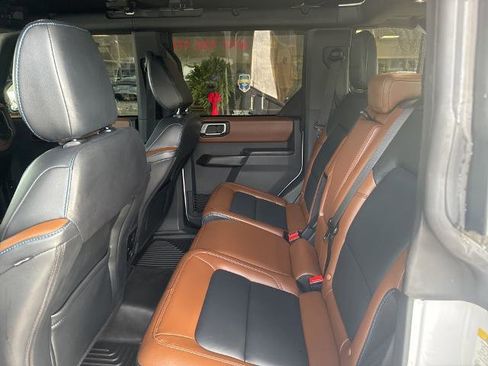 Certified 2024 Ford Bronco Outer Banks image 11