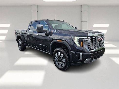 New 2025 GMC Sierra 2500 Denali w/ Denali Reserve Package image 7