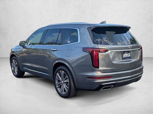 Used 2020 Cadillac XT6 Premium Luxury FWD image 8