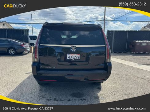 Used 2015 Cadillac Escalade Premium image 6