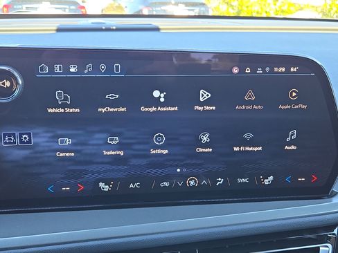 New 2026 Chevrolet Traverse LT w/ Driver Confidence Package image 29