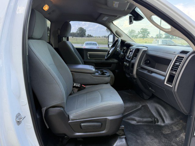 Used 2018 RAM 5500 Tradesman w/ Payload Upgrade Package RWD image 9
