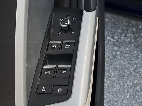 Certified 2023 Audi Q3 2.0T Premium w/ Convenience Package image 22