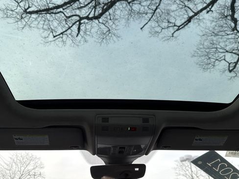 Used 2021 Volkswagen Jetta SEL image 17