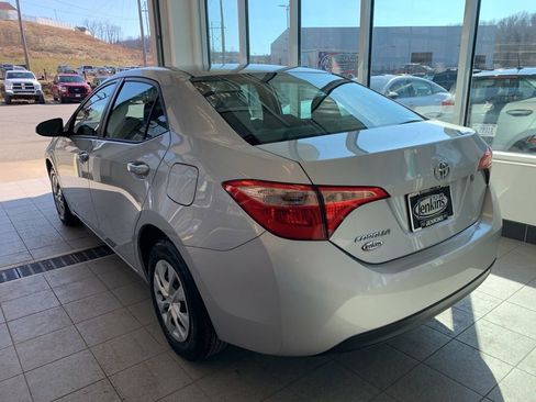 Used 2017 Toyota Corolla L w/ Carpet Mat Package (TMS) image 13