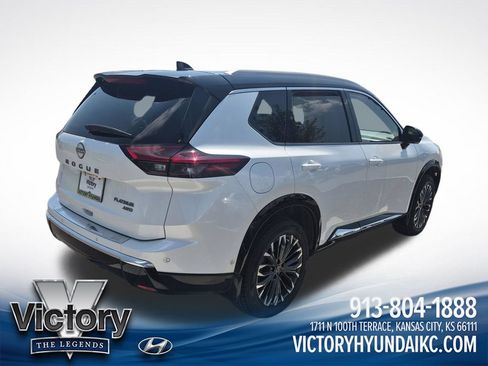 Used 2024 Nissan Rogue Platinum w/ Platinum Premium Package AWD/4WD image 5