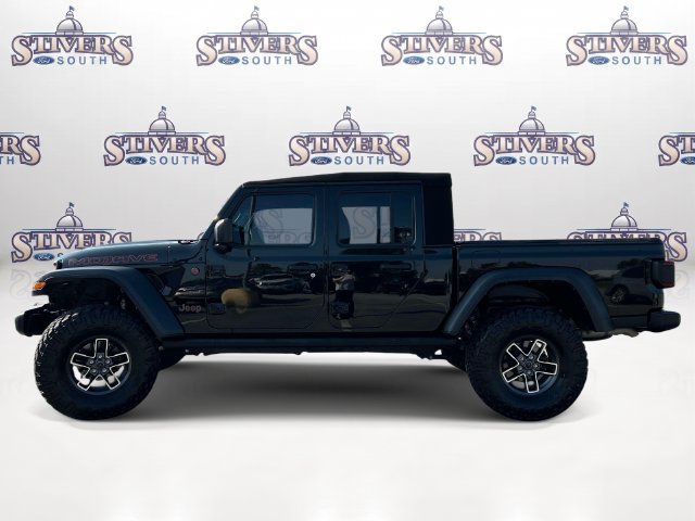 Used 2024 Jeep Gladiator Mojave w/ Technology Group AWD/4WD image 6