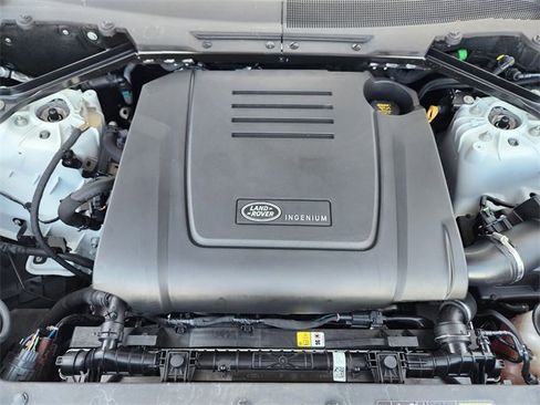 Used 2024 Land Rover Defender 110 S image 30