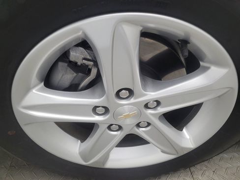 Used 2024 Chevrolet Malibu LS FWD image 31