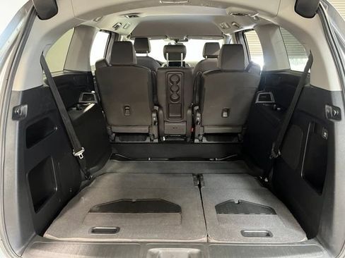 Used 2019 Honda Odyssey EX image 16