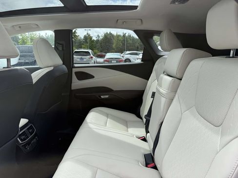 Used 2025 Lexus RX 350 Premium Plus w/ Convenience Package AWD/4WD image 18