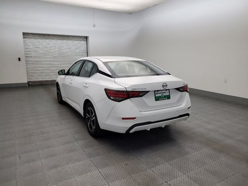 Used 2024 Nissan Sentra SV FWD image 5
