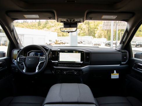 New 2026 Chevrolet Silverado 3500 LTZ w/ LTZ Plus Package AWD/4WD image 16
