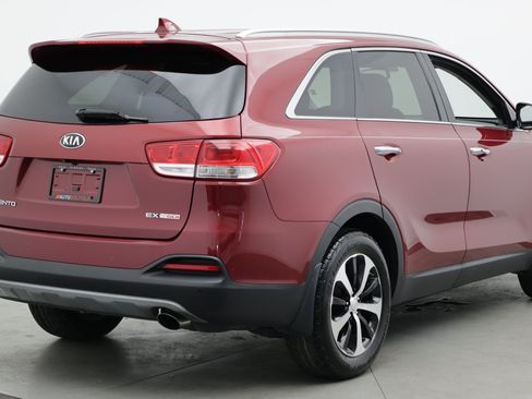 Used 2017 Kia Sorento EX FWD image 7