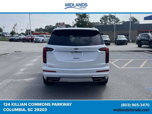 Used 2021 Cadillac XT6 Premium Luxury AWD/4WD image 5