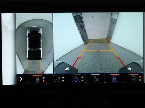 Used 2022 GMC Hummer EV Edition 1 w/ LPO, Illumination Package image 18