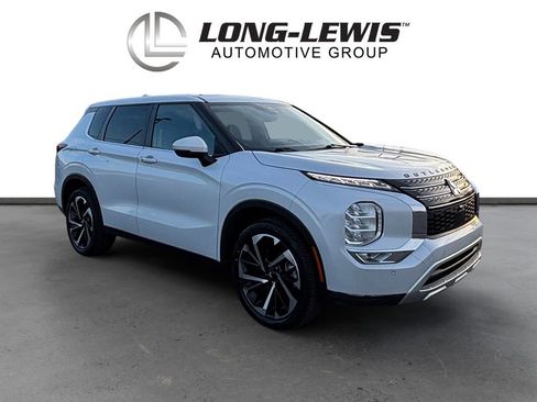 Used 2024 Mitsubishi Outlander SE FWD image 10