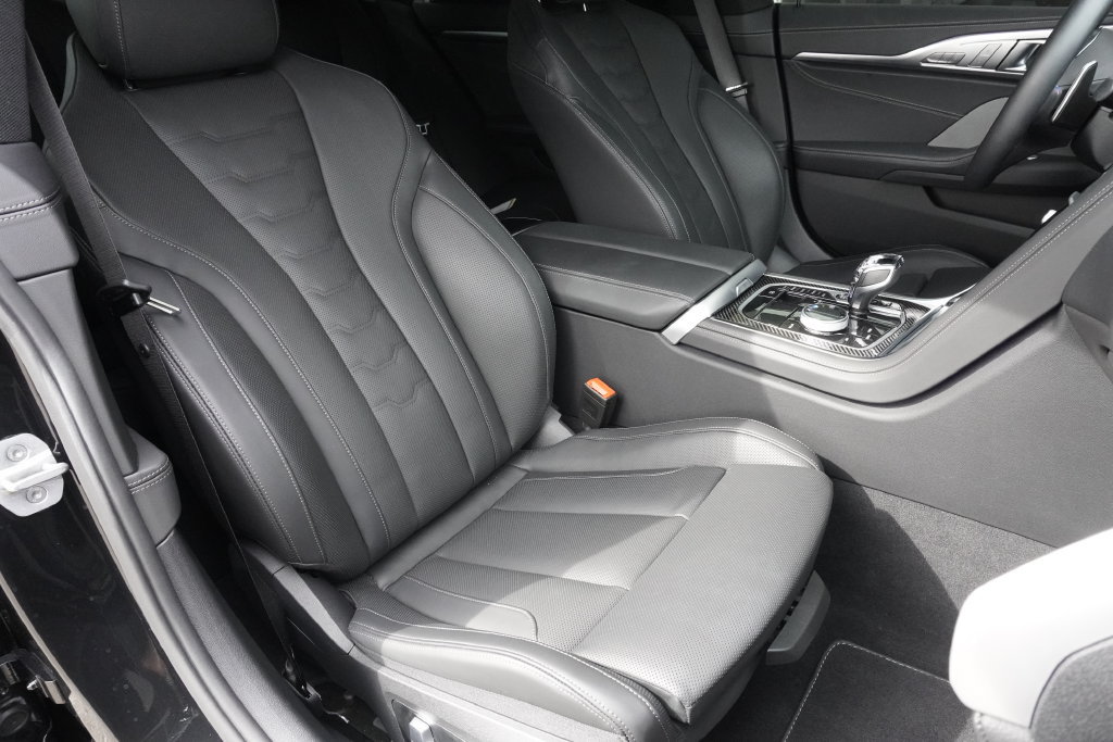 Used 2026 BMW M850i xDrive AWD/4WD image 22