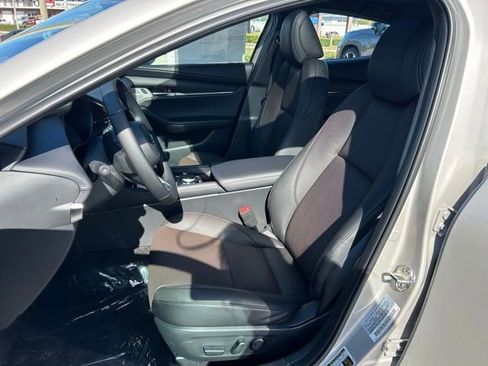 New 2026 MAZDA MAZDA3 2.5 S Hatchback w/ Premium Pkg image 9