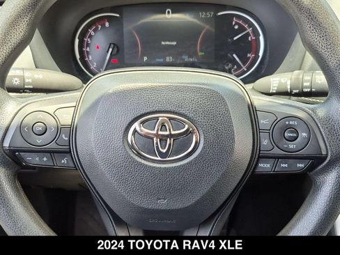 Used 2024 Toyota RAV4 XLE FWD image 12