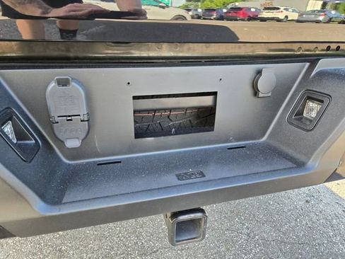 Used 2021 Ford F150 XL w/ STX Appearance Package AWD/4WD image 17