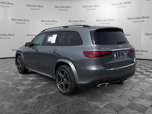 Certified 2025 Mercedes-Benz GLS 450 4MATIC image 3