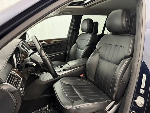 Used 2014 Mercedes-Benz GL 450 4MATIC image 9