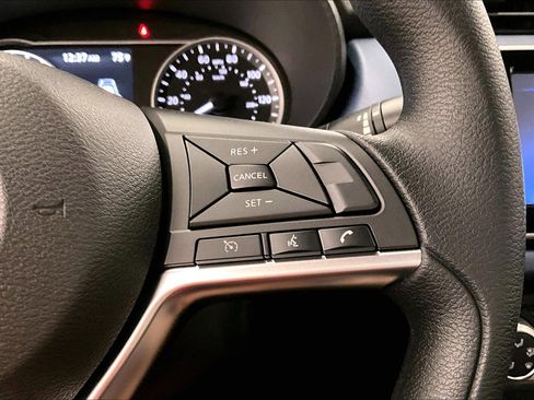 New 2025 Nissan Versa SV w/ Trunk Package image 40