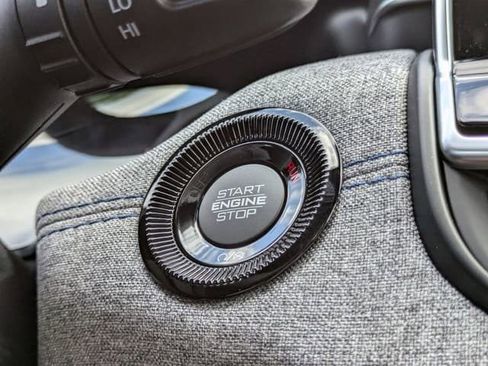 New 2025 Jeep Compass Sport image 29